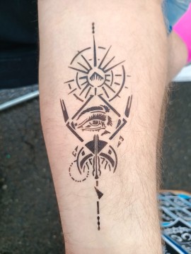 Airbrush tattoo
